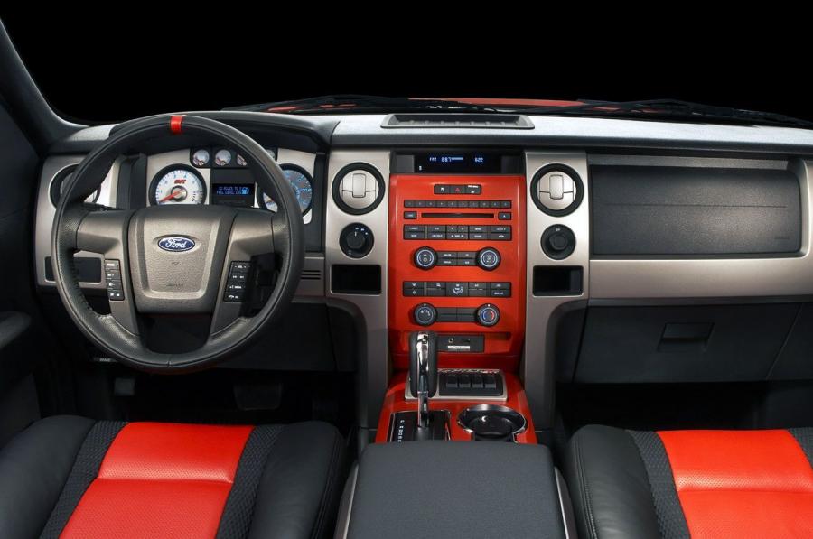  Ford F-150 SVT Raptor 2010 года  (фото 110 из 295)
